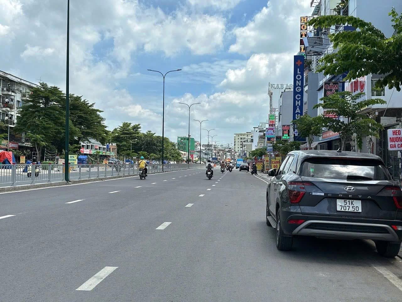 Bán nhà Gò Vấp, MTKD sầm uất, Đường số 20 thông Dương Quảng Hàm, 96m²,  9 tỷ TL